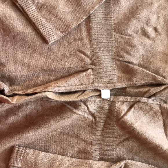 IE Sweater Top. Brown. XL Rayon/Nylon Blend NWT - Picture 3 of 5